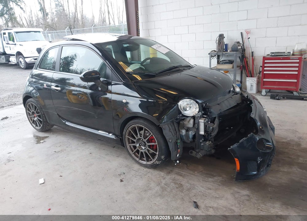 2017 FIAT 500 ABARTH VIN: 3C3CFFFH8HT661855
