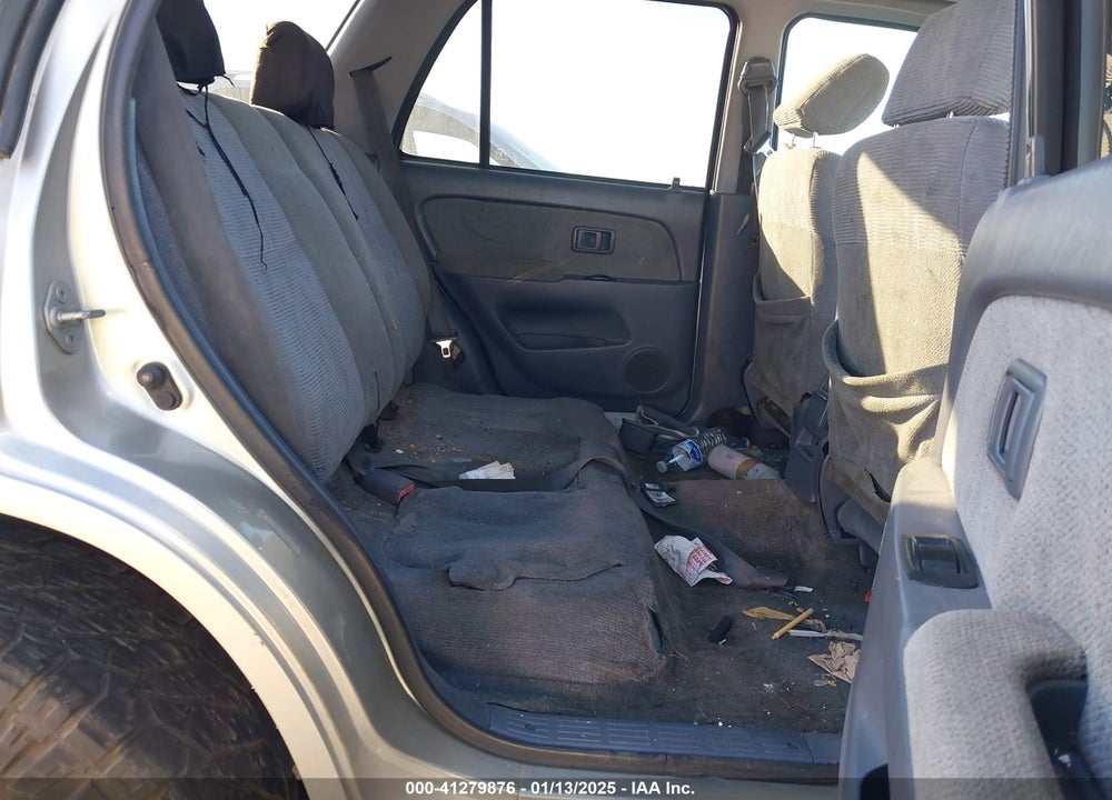 2000 TOYOTA 4RUNNER SR5 V6 VIN: JT3GN86R7Y0140471