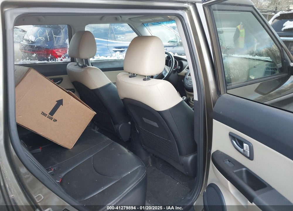2013 KIA SOUL VIN: KNDJT2A62D7558889