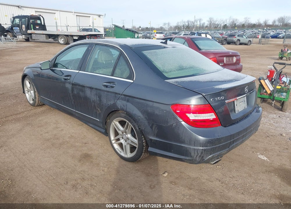 2014 MERCEDES-BENZ C 300 LUXURY 4MATIC/SPORT 4MATIC VIN: WDDGF8AB4EA948338