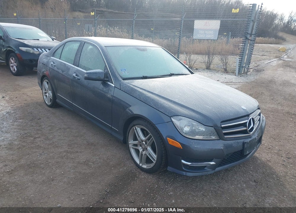 2014 MERCEDES-BENZ C 300 LUXURY 4MATIC/SPORT 4MATIC VIN: WDDGF8AB4EA948338