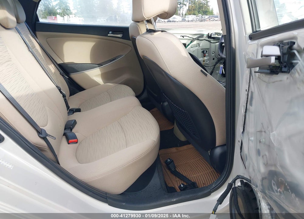 2015 HYUNDAI ACCENT GLS VIN: KMHCT4AE1FU924627