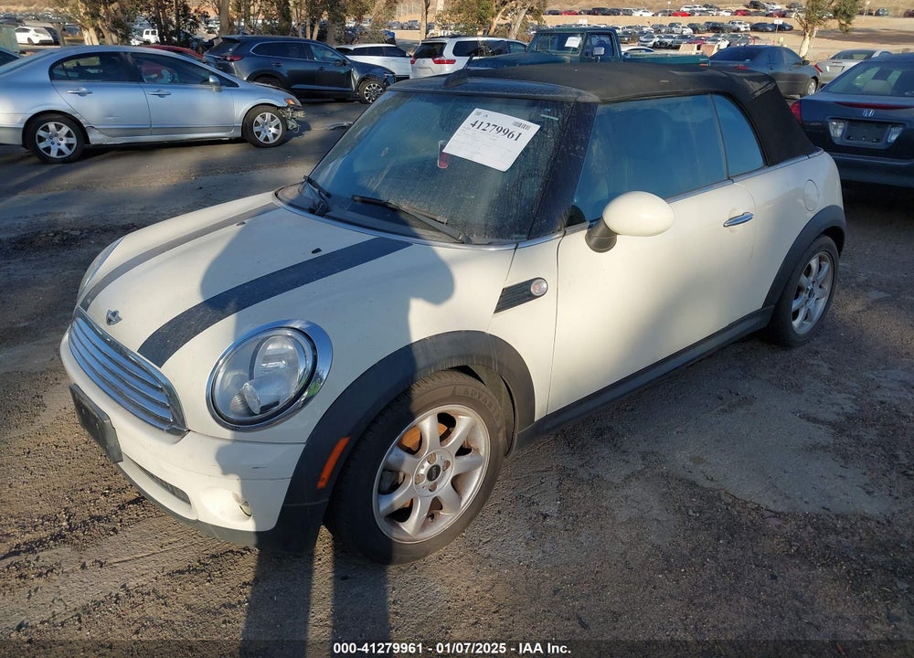 2009 MINI COOPER VIN: WMWMR33579TU95953
