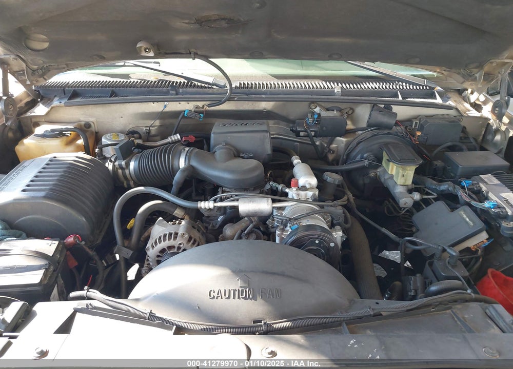1999 CHEVROLET C1500 LS VIN: 1GCEC19R9XR147542