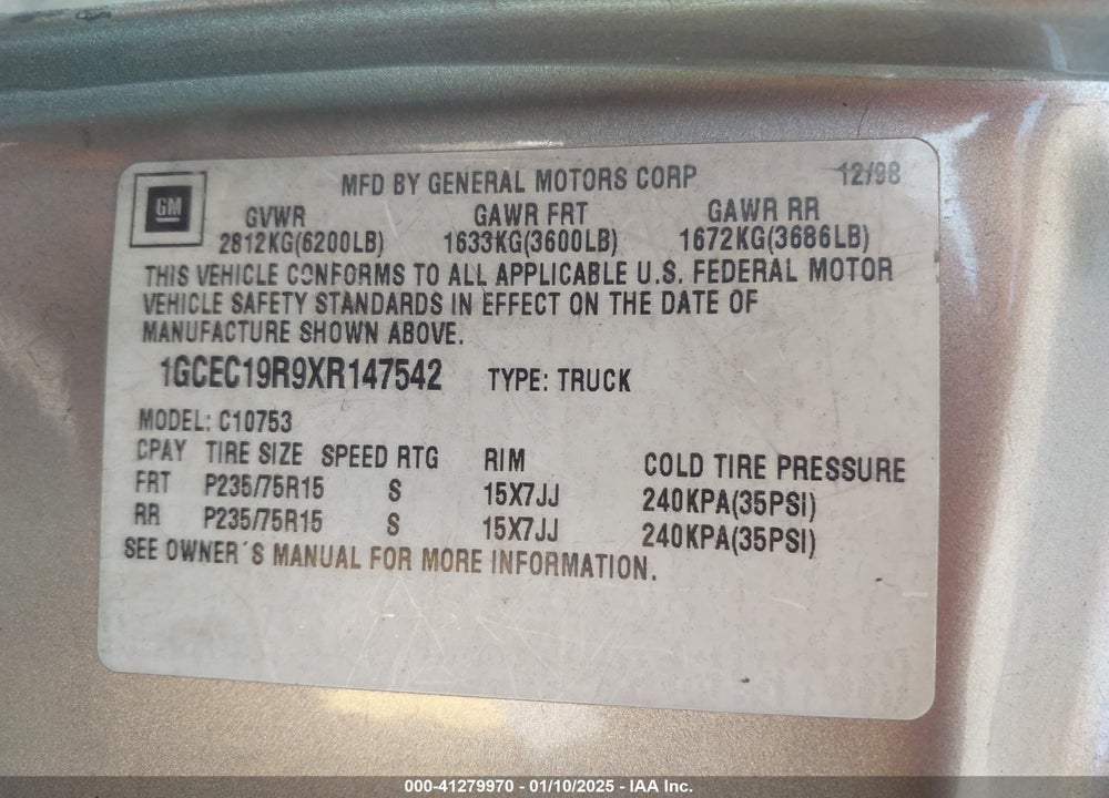 1999 CHEVROLET C1500 LS VIN: 1GCEC19R9XR147542