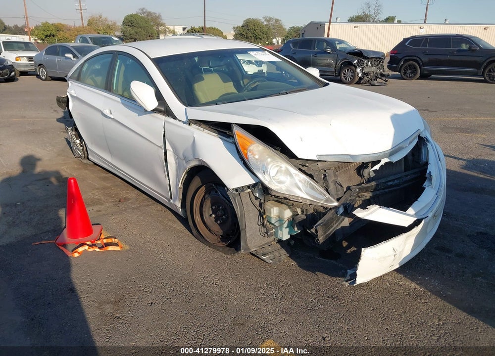2013 HYUNDAI SONATA GLS VIN: 5NPEB4AC4DH514734