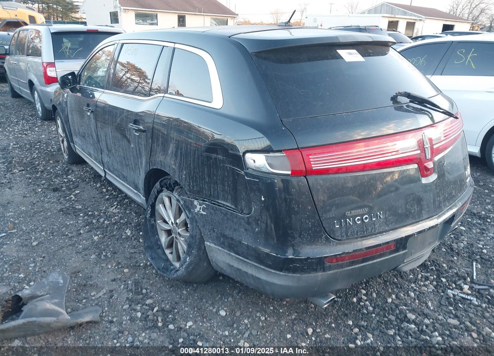 2011 LINCOLN MKT VIN: 2LMHJ5AT1BBJ50190