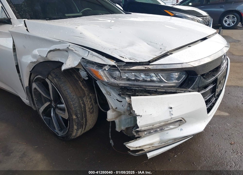 2019 HONDA ACCORD VIN: 1HGCV1F30KA076726