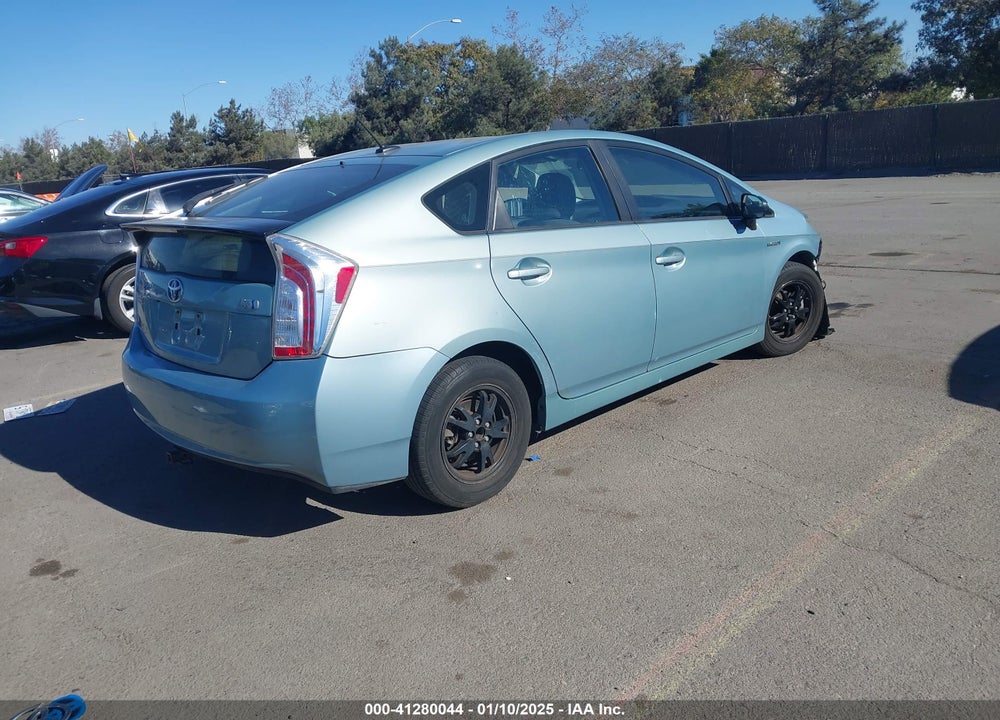2013 TOYOTA PRIUS THREE VIN: JTDKN3DU4D1734455