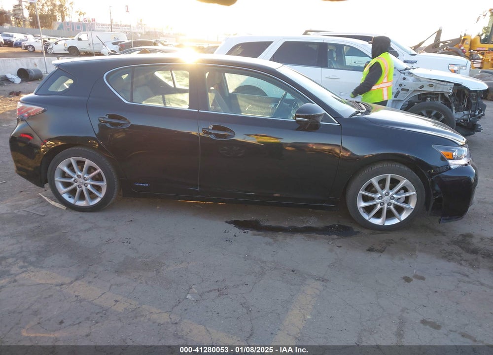 2011 LEXUS CT 200H PREMIUM VIN: JTHKD5BH4B2012221