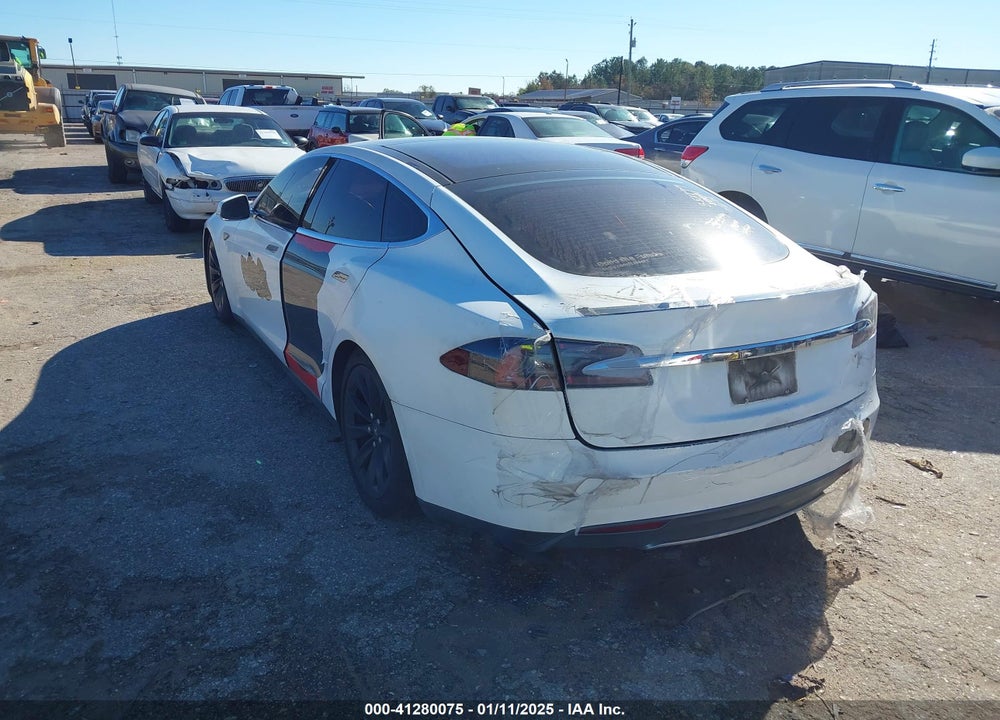 2014 TESLA MODEL S VIN: 5YJSA1H18EFP31678