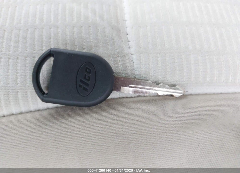 2009 FORD EXPLORER XLT VIN: 1FMEU73E39UA15877
