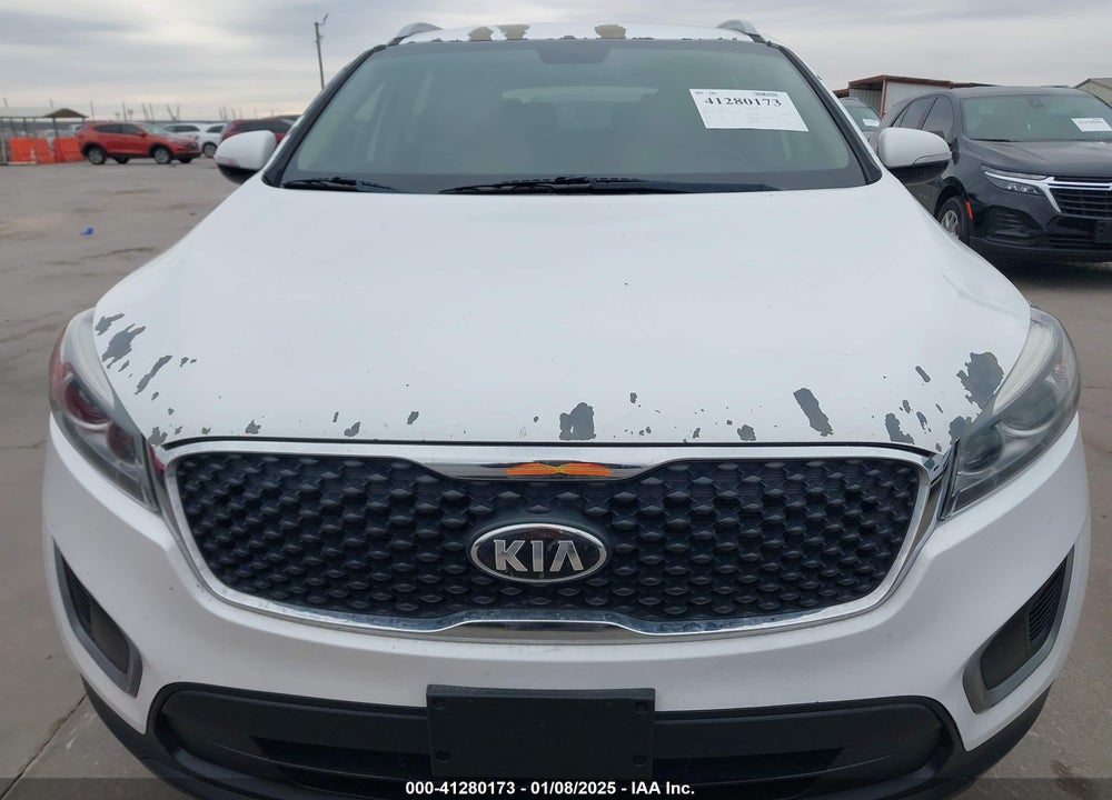 2016 KIA SORENTO 3.3L LX VIN: 5XYPG4A55GG012290