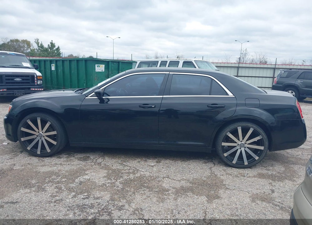 2013 CHRYSLER 300 VIN: 2C3CCAAG7DH745498