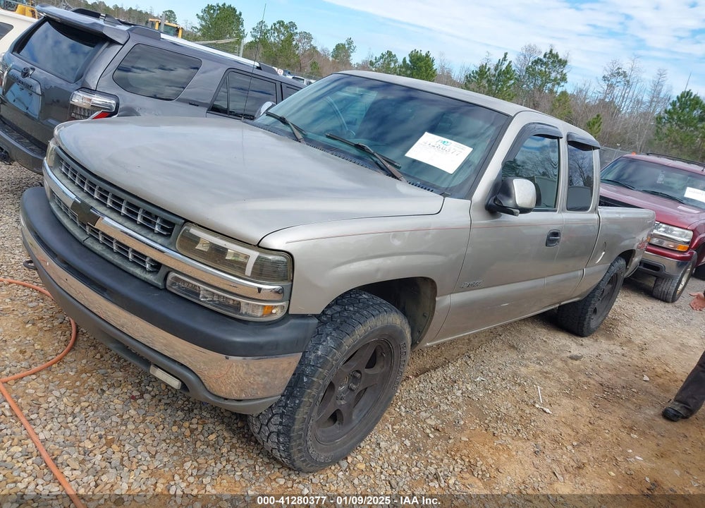 2002 CHEVROLET SILVERADO 1500 LS VIN: 2GCEK19T121298424