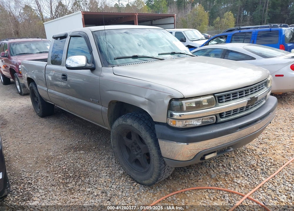 2002 CHEVROLET SILVERADO 1500 LS VIN: 2GCEK19T121298424
