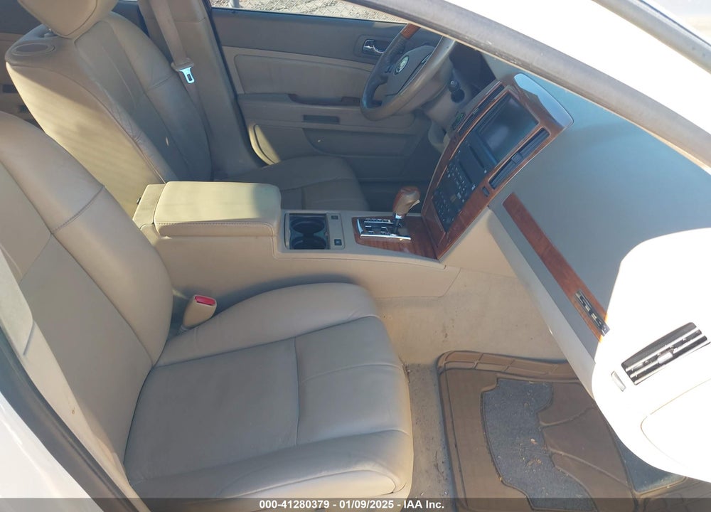 2006 CADILLAC STS V6 VIN: 1G6DW677060122522
