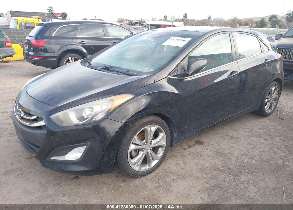 2014 HYUNDAI ELANTRA GT VIN: KMHD35LH7EU221954