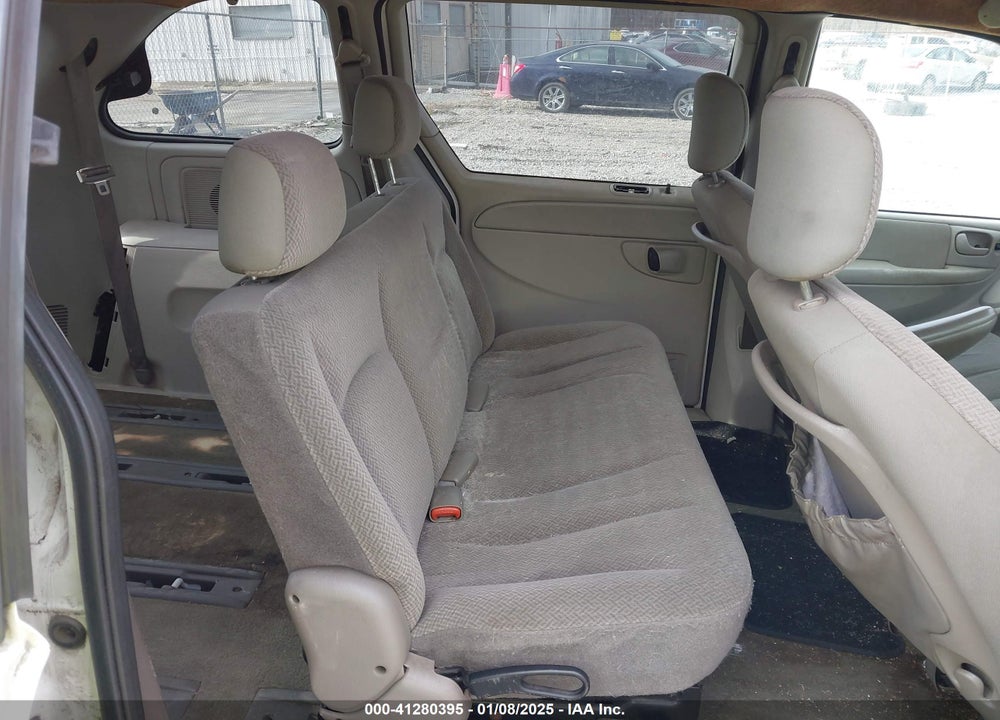 2006 CHRYSLER TOWN & COUNTRY VIN: 1A4GP45R26B681116