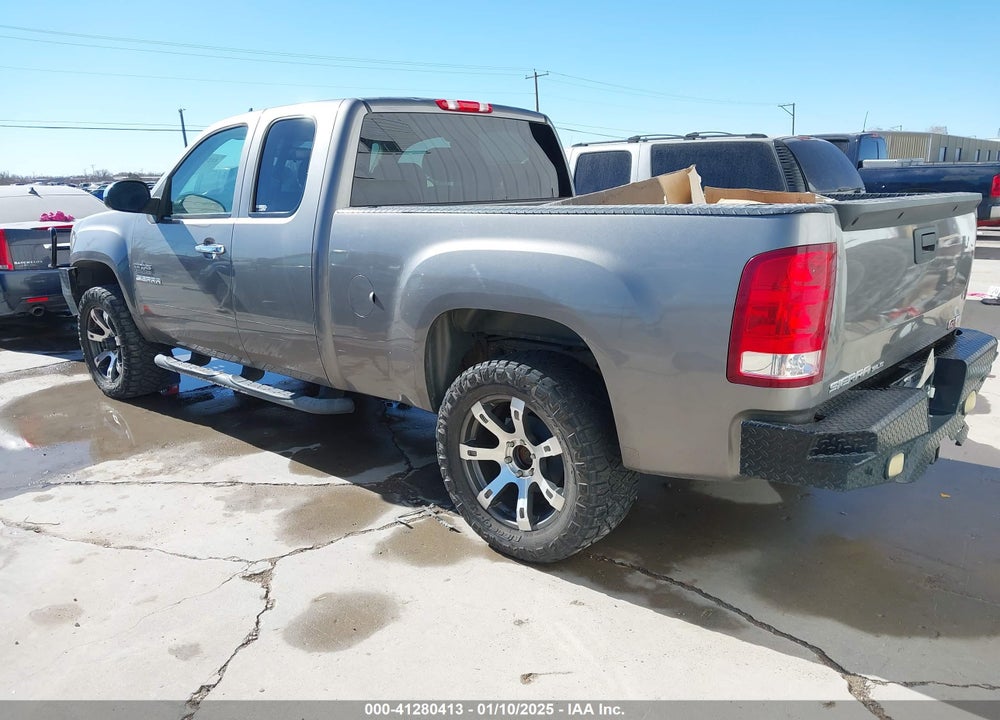 2013 GMC SIERRA 1500 SLE VIN: 1GTR1VE08DZ177410