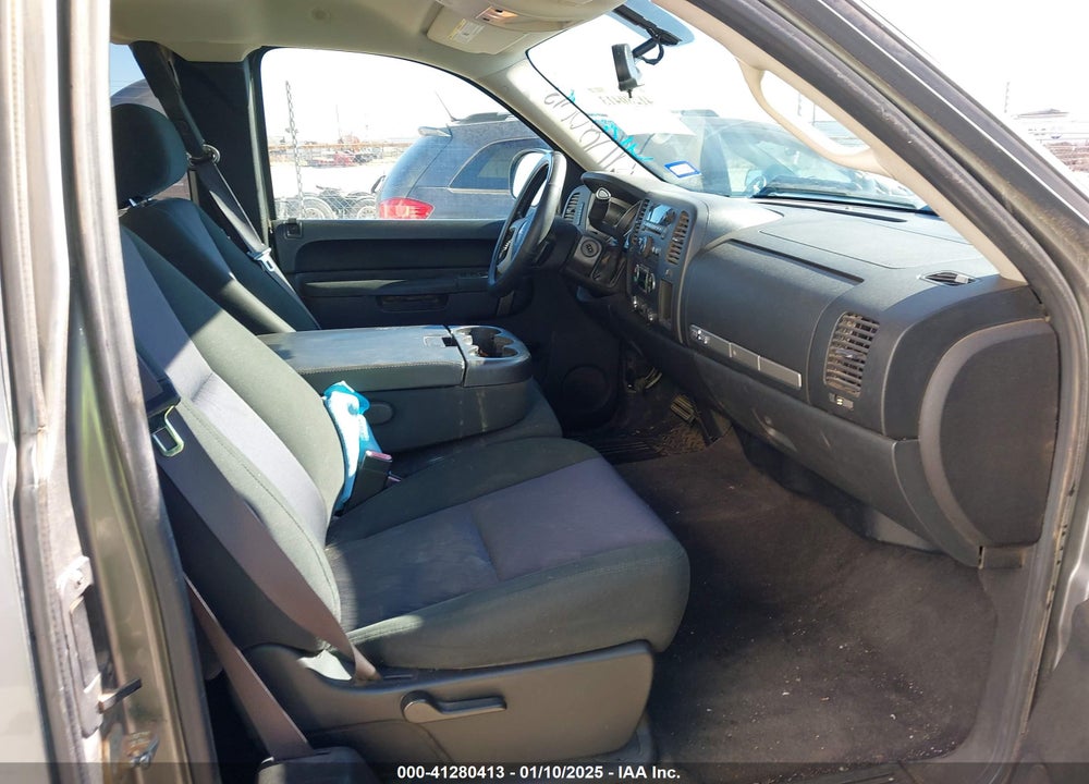 2013 GMC SIERRA 1500 SLE VIN: 1GTR1VE08DZ177410