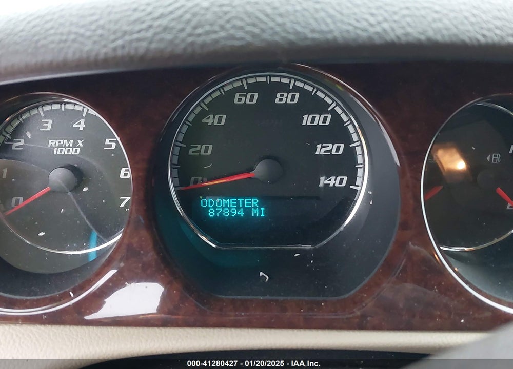 2010 BUICK LUCERNE CXL PREMIUM VIN: 1G4HJ5EM3AU129672