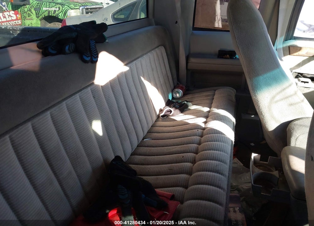 1993 CHEVROLET GMT-400 C1500 VIN: 2GCEC19H3P1176986