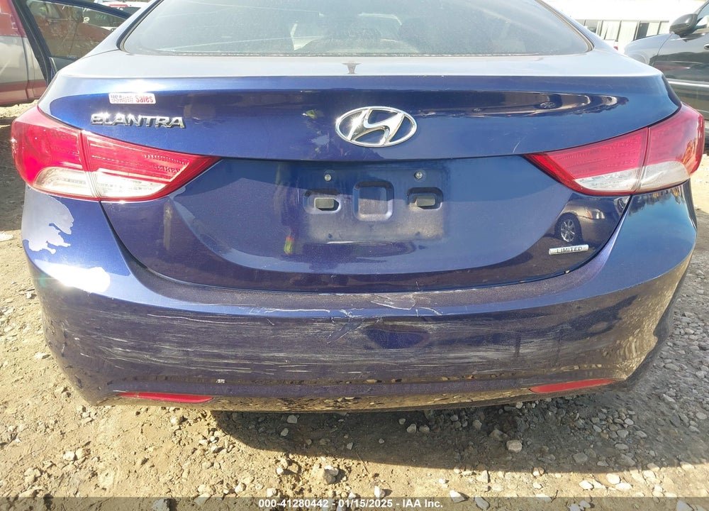 2011 HYUNDAI ELANTRA VIN: 5NPDH4AE2BH002060