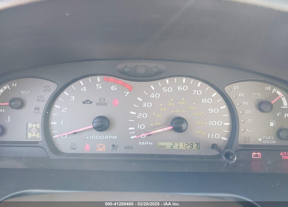 2004 TOYOTA SEQUOIA LIMITED V8 VIN: 5TDBT48AX4S231186