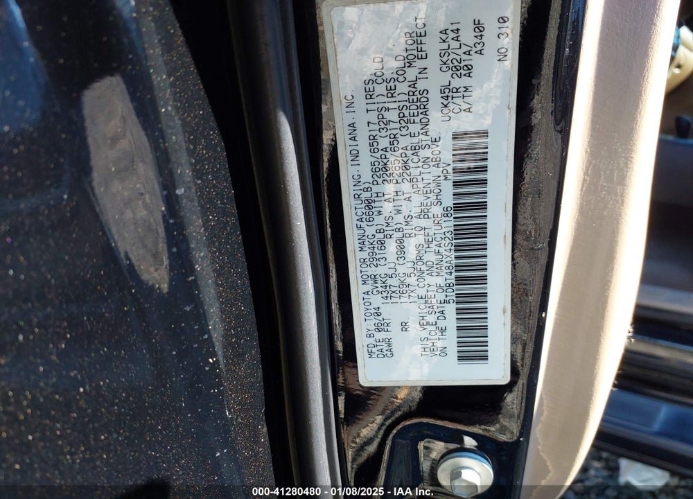 2004 TOYOTA SEQUOIA LIMITED V8 VIN: 5TDBT48AX4S231186