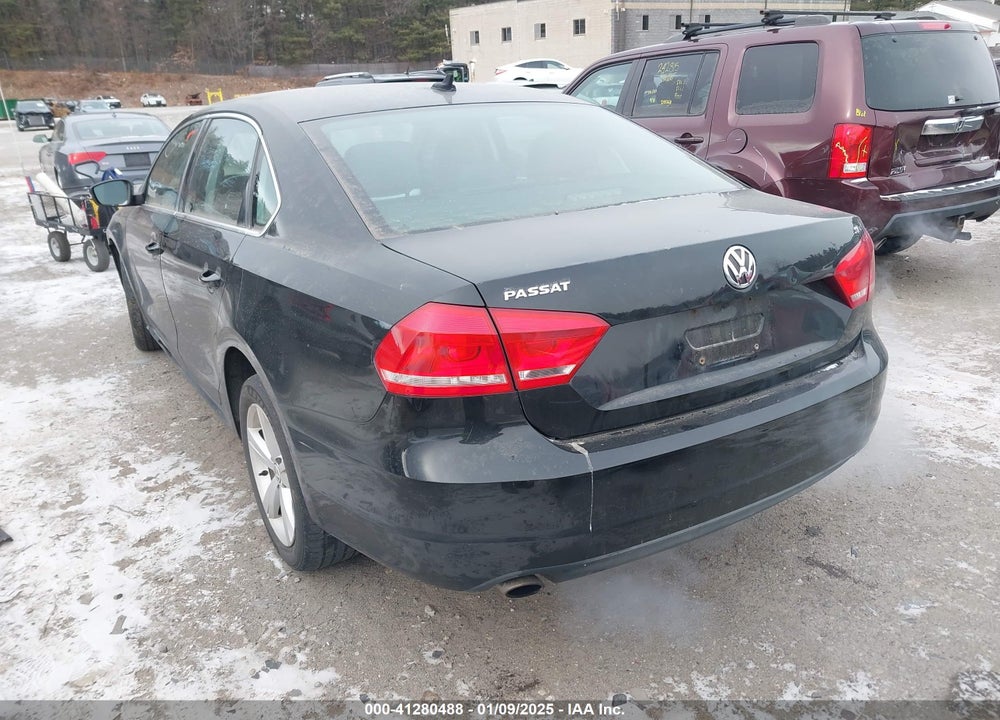 2012 VOLKSWAGEN PASSAT 2.5L SE VIN: 1VWBP7A36CC110038