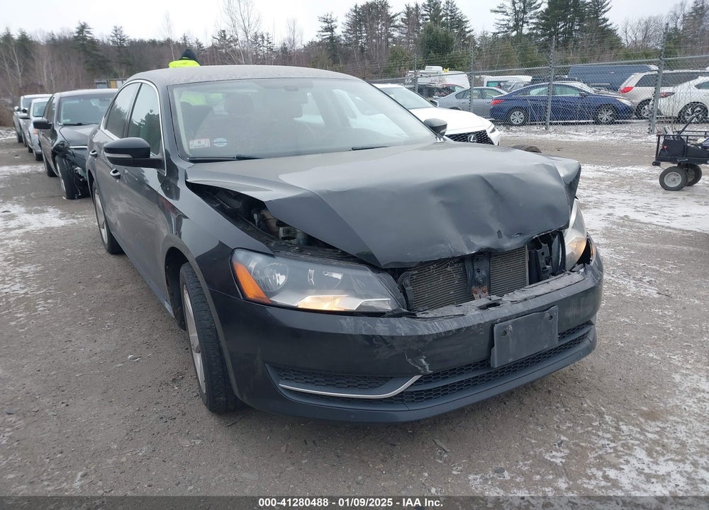 2012 VOLKSWAGEN PASSAT 2.5L SE VIN: 1VWBP7A36CC110038