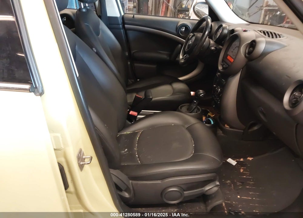 2012 MINI COOPER COUNTRYMAN VIN: WMWZB3C53CWM04631