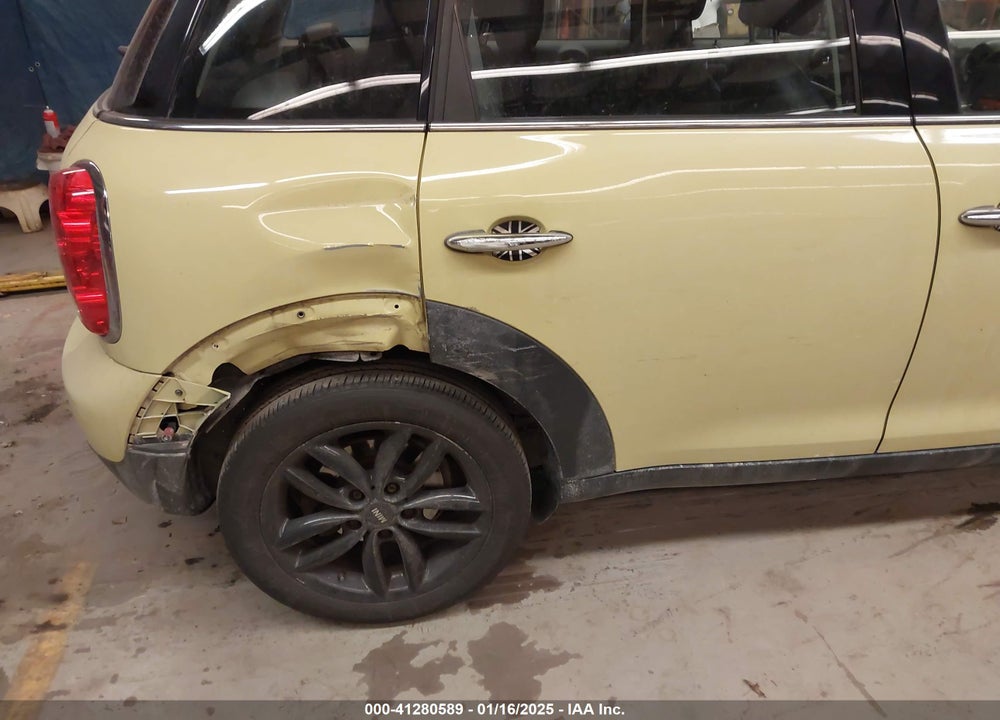 2012 MINI COOPER COUNTRYMAN VIN: WMWZB3C53CWM04631
