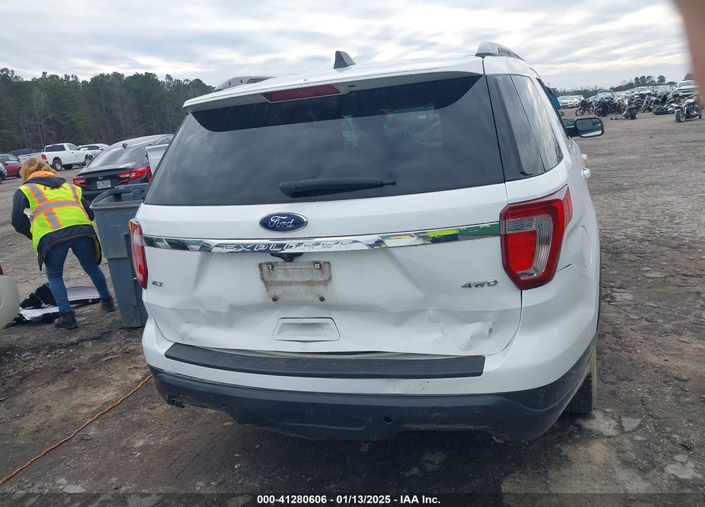 2019 FORD EXPLORER XLT VIN: 1FM5K8D81KGA85113