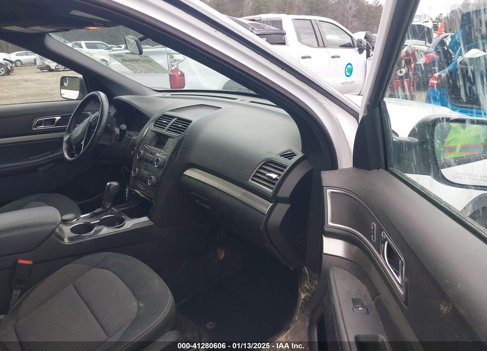 2019 FORD EXPLORER XLT VIN: 1FM5K8D81KGA85113