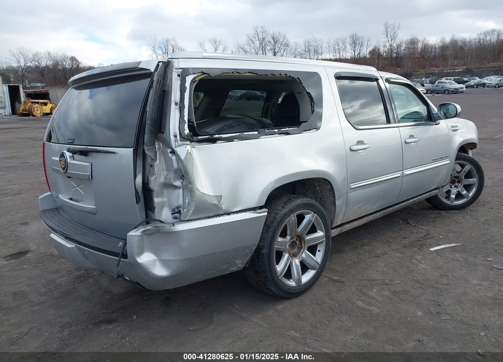2014 CADILLAC ESCALADE ESV PREMIUM VIN: 1GYS4JEF9ER168040