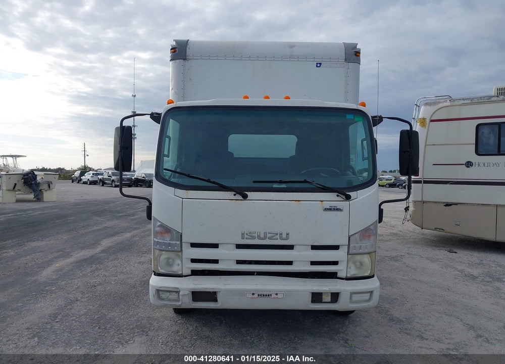 2015 ISUZU NPR DSL REG AT VIN: JALC4W169F7005560