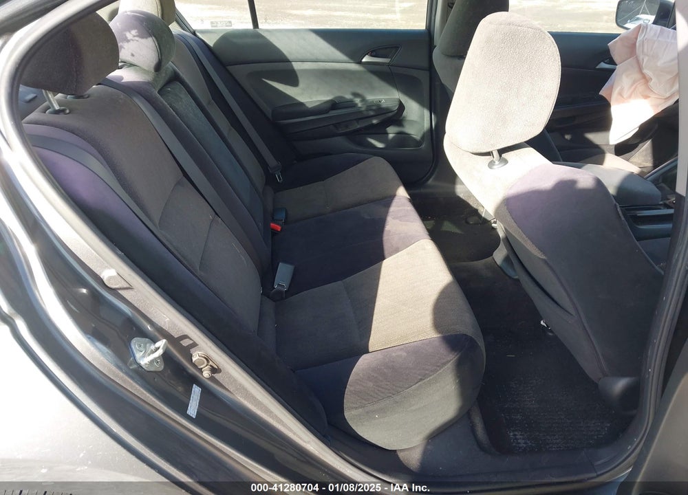 2008 HONDA ACCORD 2.4 LX VIN: 1HGCP26348A140369