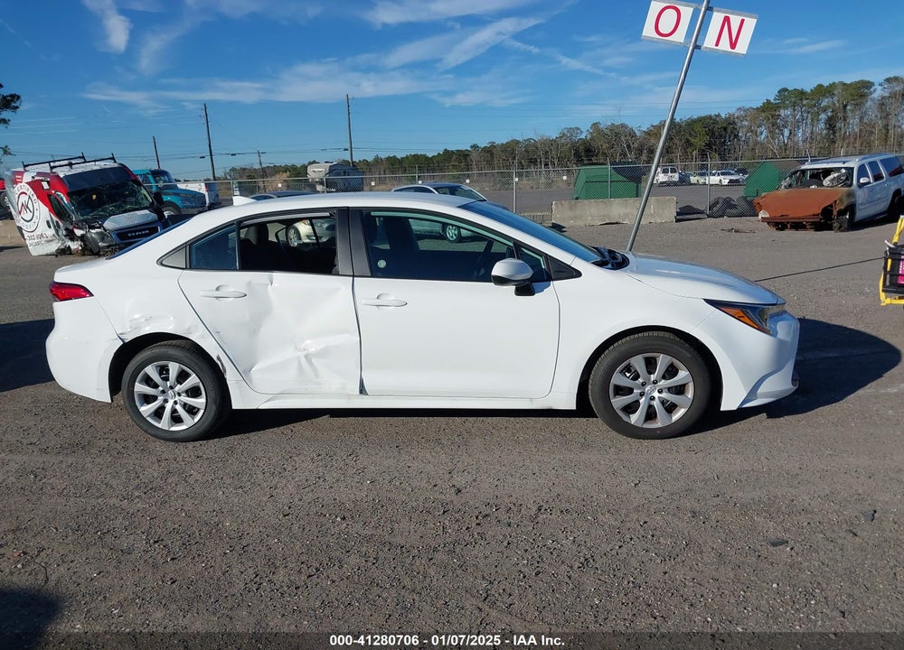 2025 TOYOTA COROLLA LE VIN: 5YFB4MDE6SP233528