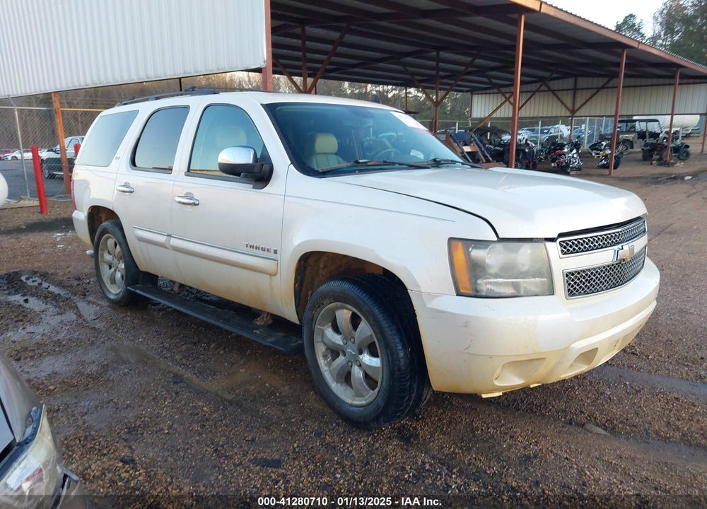 2008 CHEVROLET TAHOE LTZ VIN: 1GNFC13088R183813