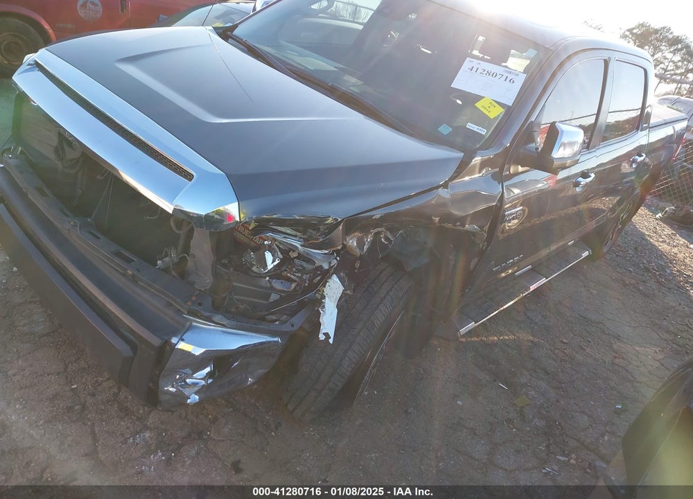 2018 TOYOTA TUNDRA LIMITED 5.7L V8 VIN: 5TFHW5F10JX752689