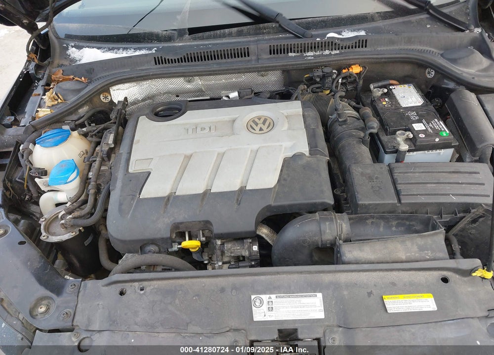 2014 VOLKSWAGEN JETTA VIN: 3VW3L7AJ0EM303737
