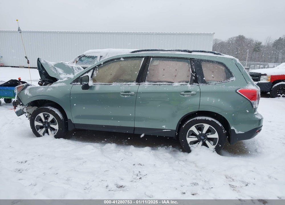 2017 SUBARU FORESTER VIN: JF2SJABC3HH569281
