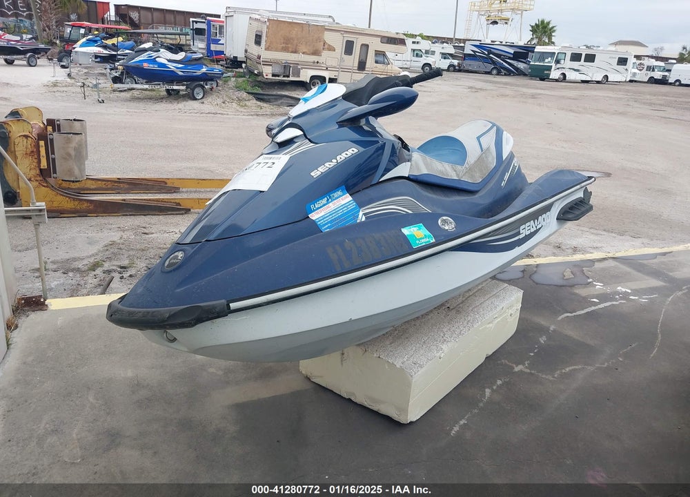 2009 SEADOO --- VIN: YDV35160E909