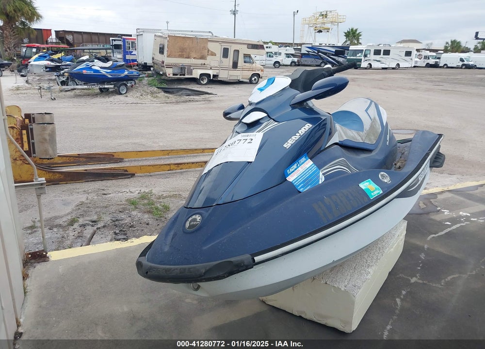 2009 SEADOO --- VIN: YDV35160E909