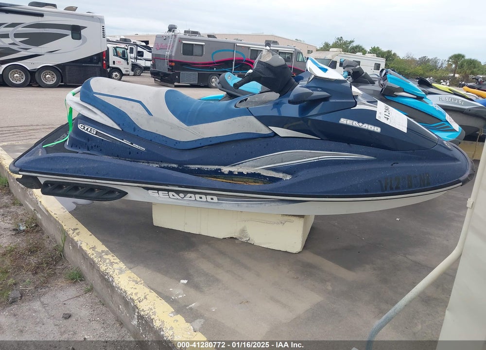 2009 SEADOO --- VIN: YDV35160E909