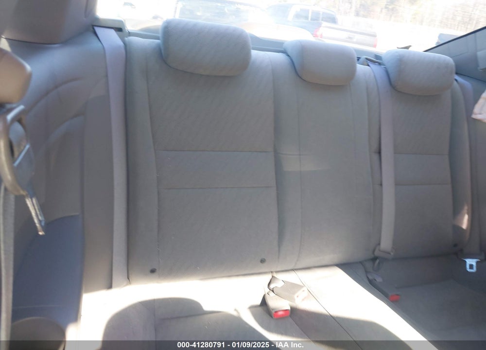 2010 HONDA CIVIC VIN: 2HGFG1B60AH506701