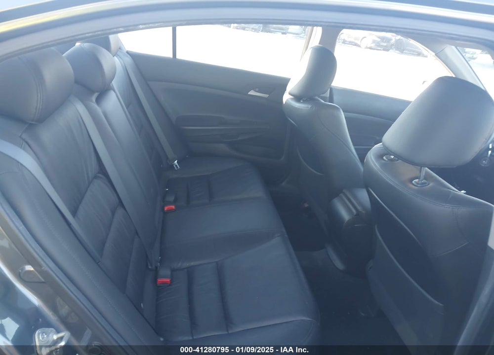2012 HONDA ACCORD 2.4 SE VIN: 1HGCP2F65CA241116