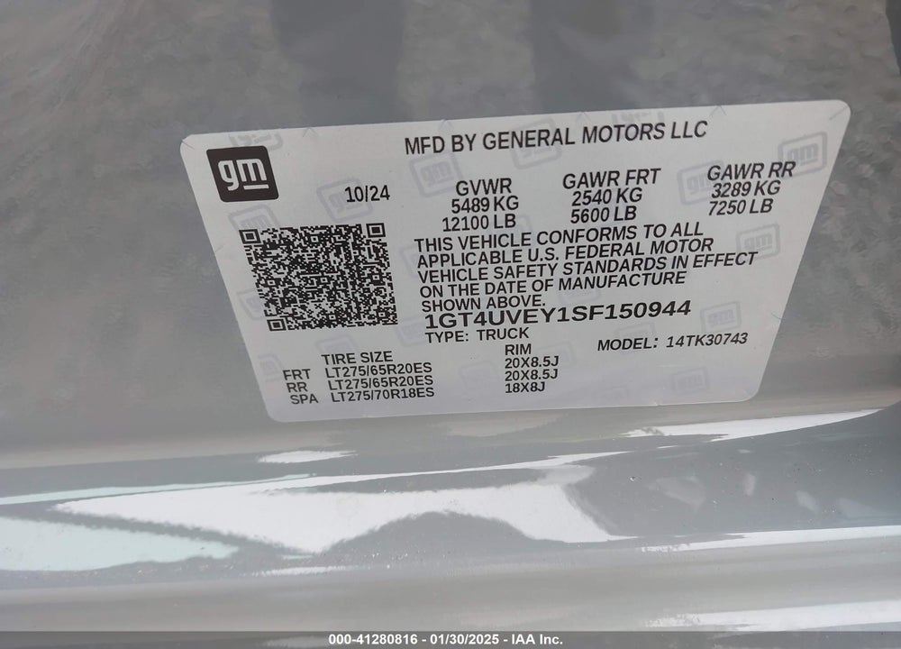 2025 GMC SIERRA 3500HD 4WD  STANDARD BED AT4 VIN: 1GT4UVEY1SF150944
